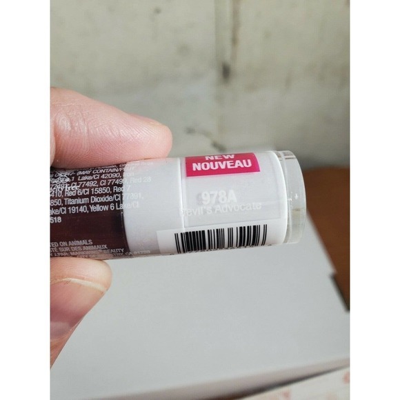 Wet n Wild Megalast Liquid Catsuit High Shine Lipstick 978A Devil's‎ Advocate - Picture 3 of 4